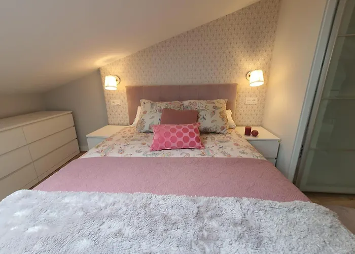 Lägenhet Buhardilla En El Historico Burgo